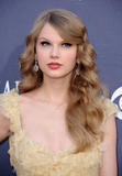 th_80237_Taylor_Swift_46thAnnualAcademyOfCountryMusicAwards_J0001_006_122_207lo.jpg