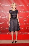 th_14252_CareyMulligan_22ndAnnualPalmSpringsIFFAwardsGala_080111_tcc_018_122_341lo.jpg