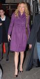 th_44209_celeb-city.org-Kate_Hudson-leaving_ABC_studios_in_Manhattan_216_122_598lo.jpg