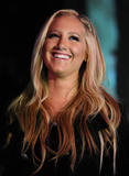 th_90561_AshleyTisdale_8th_annual_christmas_tree_lighting_ceremony_016_122_720lo.jpg