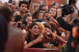 th_64786_eva_mendes_premiere_1_tikipeter_celebritycity_091_122_742lo.jpg